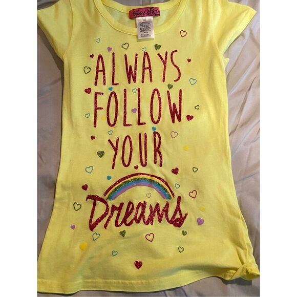 NWOT Twirl Yellow Always Follow your Dream t-shirt size 10 - Picture 1 of 3